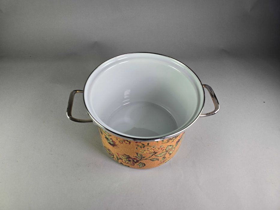 Емайлирана тенджера със стъклен капак 5,5л