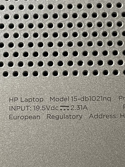 Laptopuri hp si apple