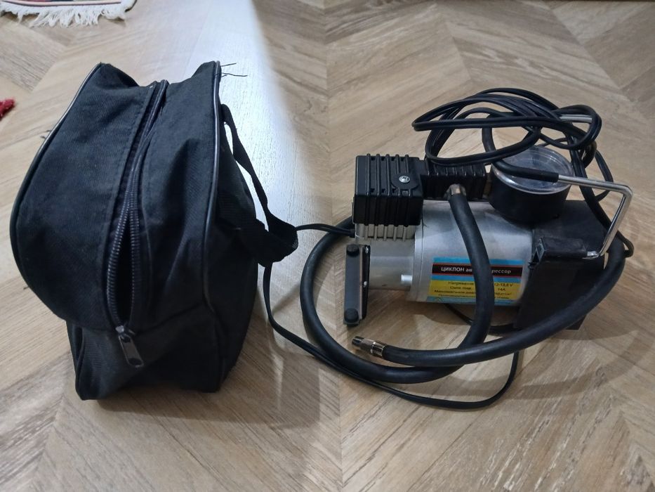 Автокомпрессор шин