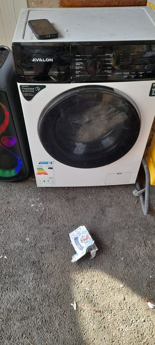 Продам рабочую стиральную машину