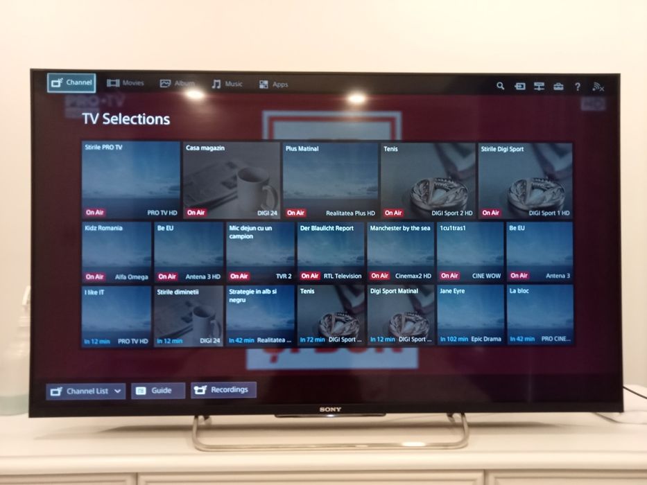 TV Sony KDL50W828 3D