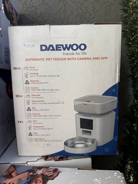 Hrănitor Automat Daewoo pentru Câini și Pisici cu Cameră Wi-Fi – Ca Nou