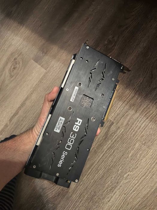 Видео карта 8Gb Powercolor R9 390 гр. Разлог • OLX.bg
