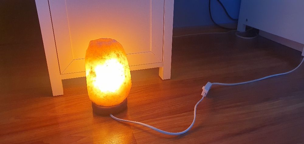 Lampa de sare cu led