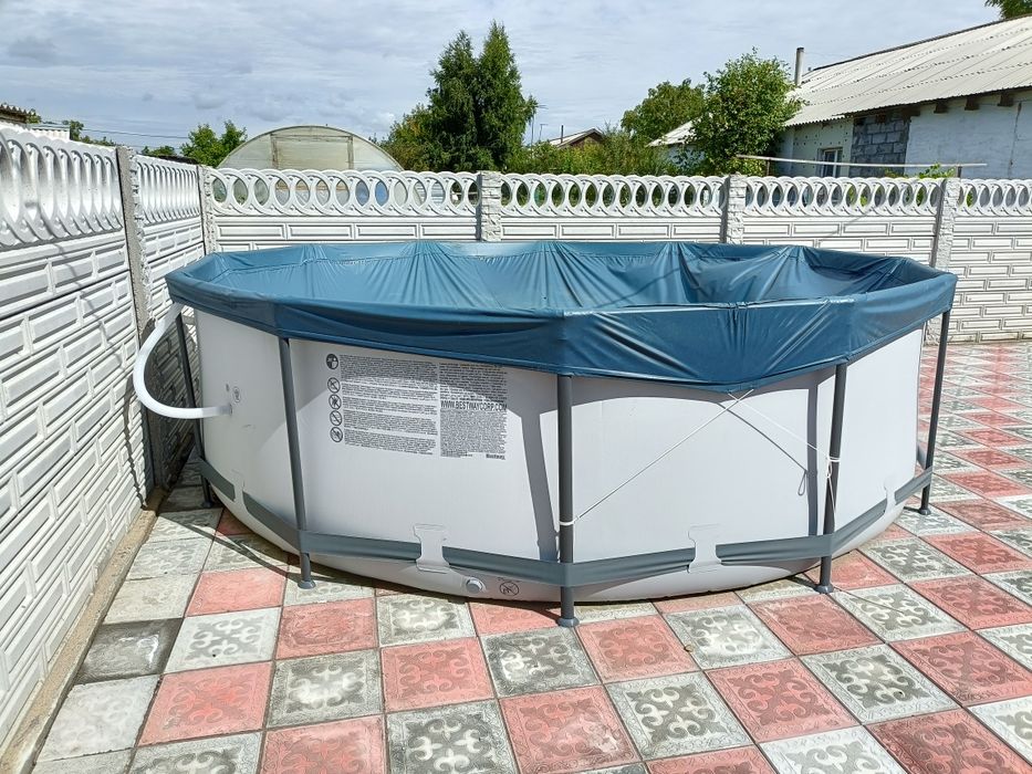 Бассейн, с крышкой