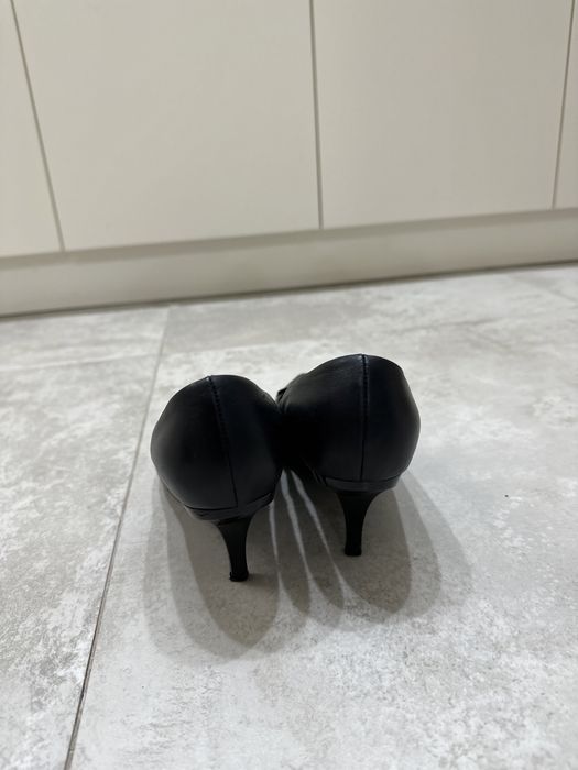 Туфли черные 38-39р