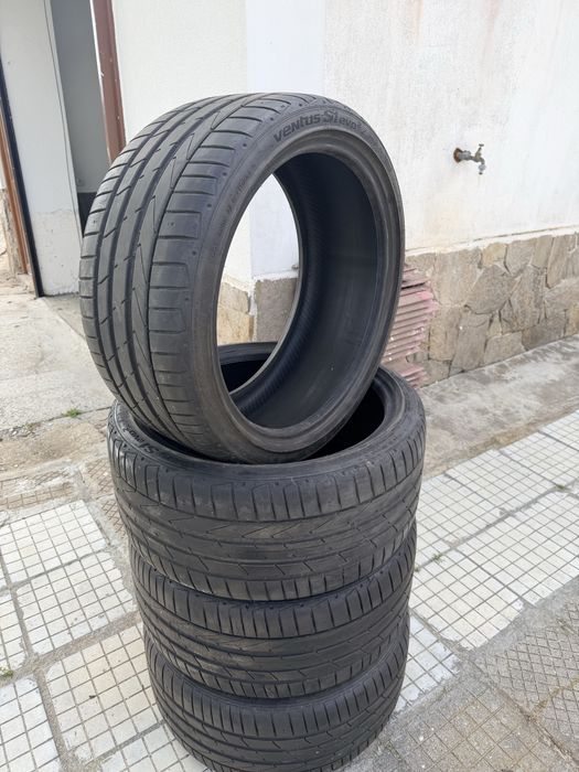 ЗА ПРОДАВАНЕ - ЛЕТНИ ГУМИ HANKOOK 245/35/19