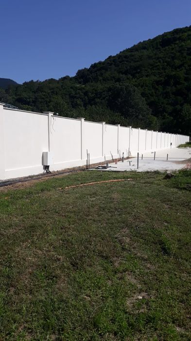 Executam lucrări de pavaje garduri!