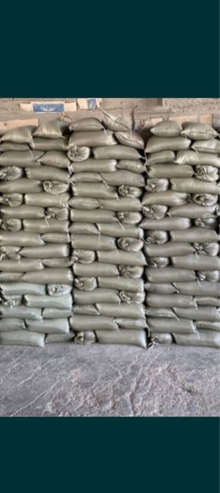 Клинец, щебень, песок, топырақ қапталған