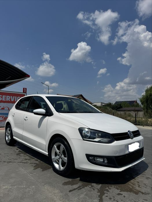 VOLKSWAGEN Polo 2012 — imagine 2