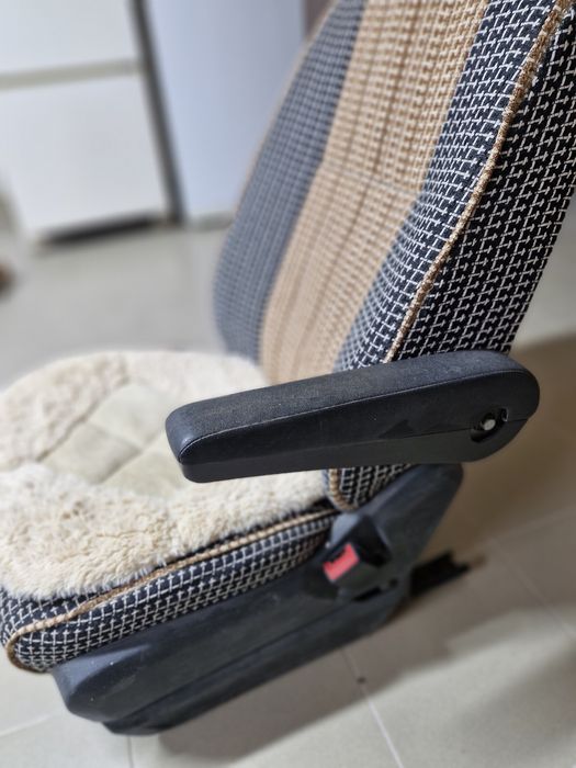 Кресло пассажирское на Мерседес  спринтер.