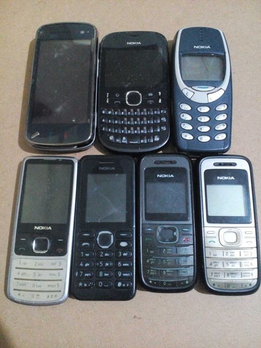 Продавам телефони