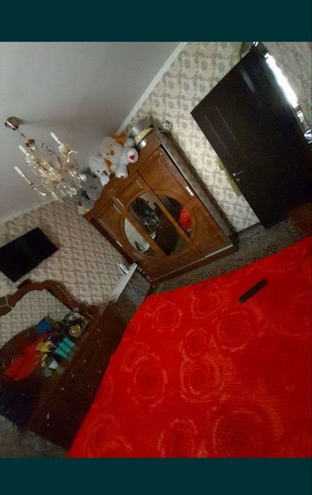 Навоий эски шахарида 3 хонали уй 1 этаждан