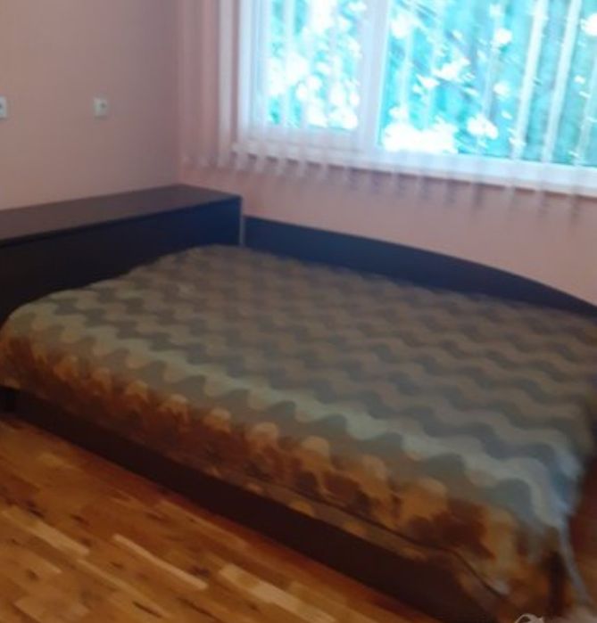 Ъглов диван и спалня