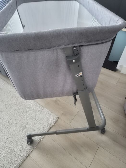 Patut co sleeper cu roti 0-7 luni
