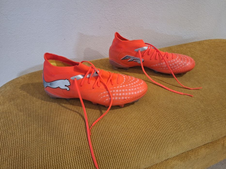 Vand ghete fotbal PUMA Future 9