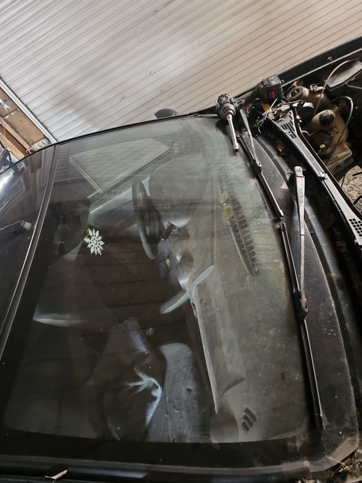 Parbriz DOAR RIDICARE personala  DE LA SEDIUL FIRMEI Dacia Logan  2008