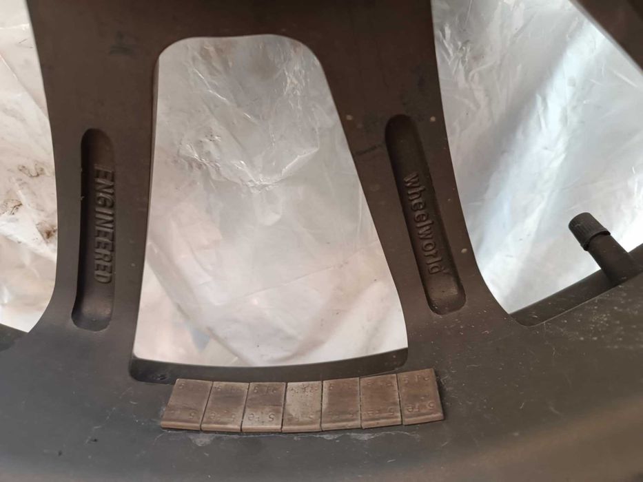 Джанти 18'' за Audi A4 / S4 със зимни гуми