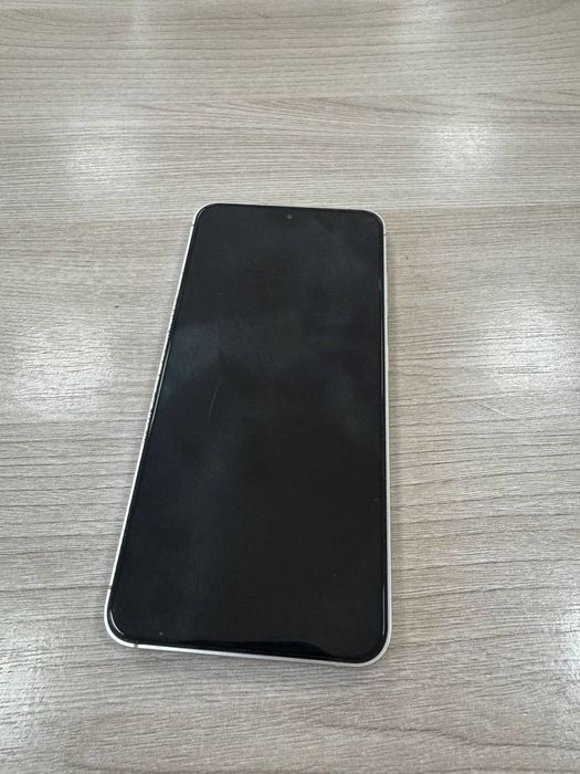Samsung s24 8/128gb