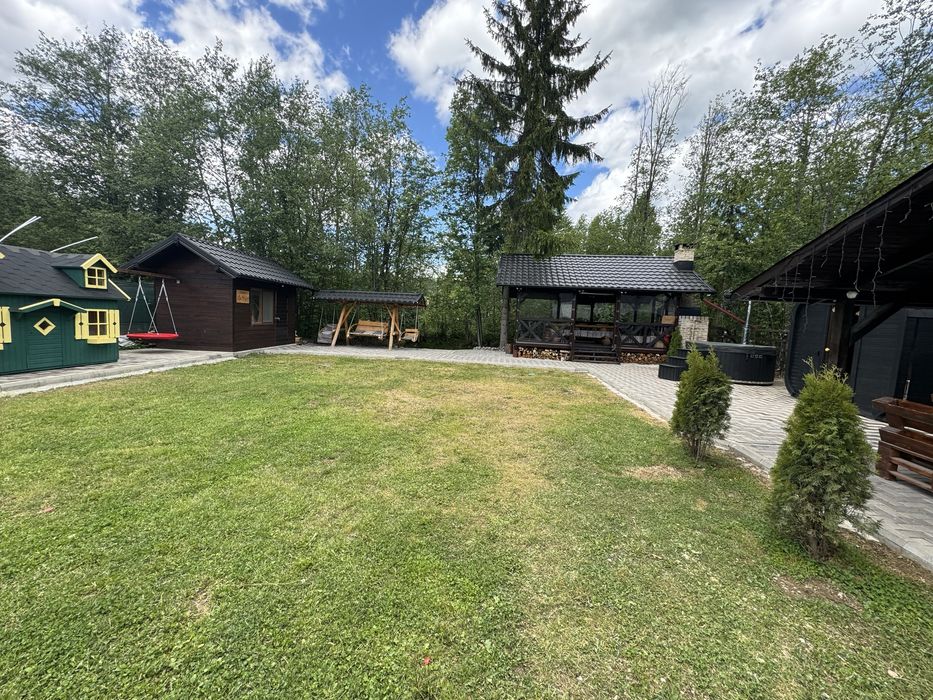 Cabana de inchiriat cu ciubar si sauna