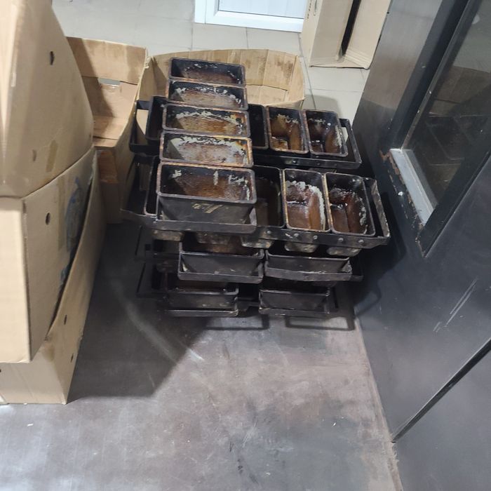 Форма для хлеба,пяти секционные