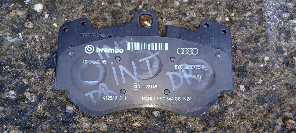 Plăcuțe frîne Brembo carbon ceramice
