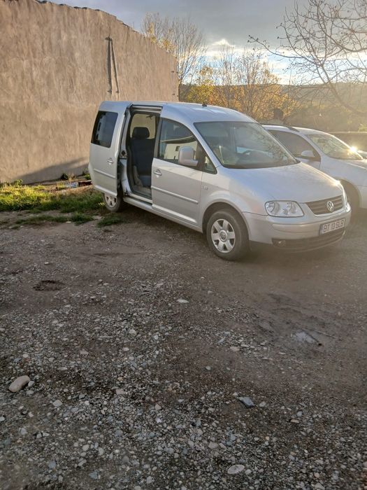 Vând vw Caddy 2006