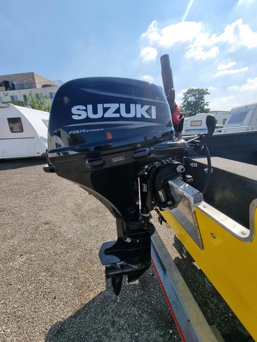 Barca Canadian 440x160 aluminiu + Suzuki 20 CP + Peridoc + Sonar + Elker 100ah 12v