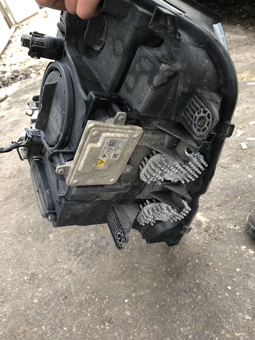 Фарове лед ксенон бмв х3 Ф25 ( farove led xenon bmw x3 F25 )