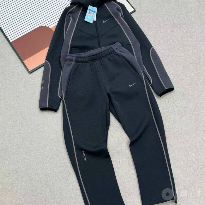 The tech fleece nocta