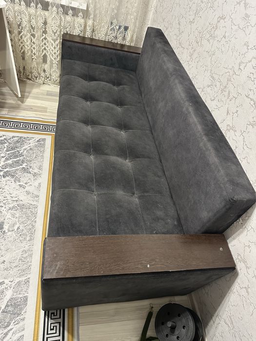 Продам диван в хорошем состоянии