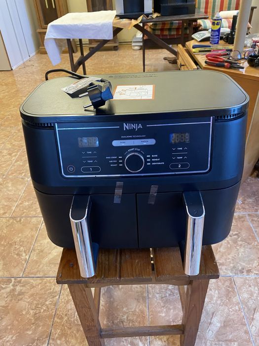 Airfryer Ninja 9,5 L dual zone nou
