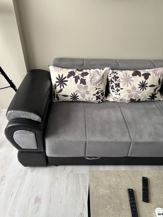 Диван с функция сън