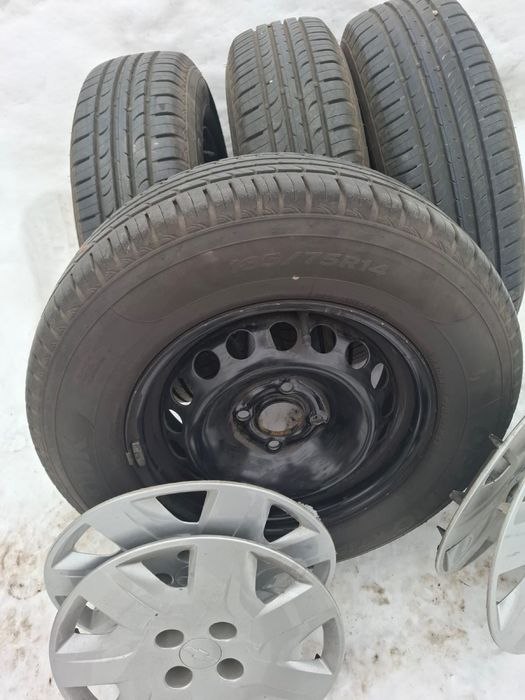 Летние шины 185/75/14