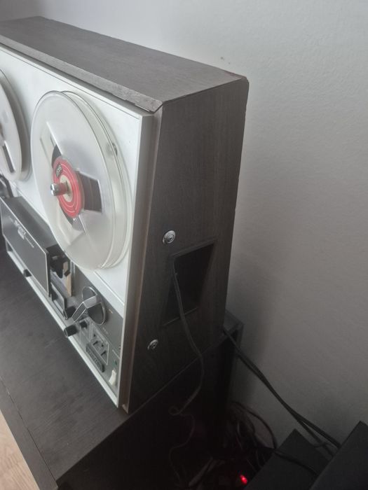Magnetofon Sony TC-366
