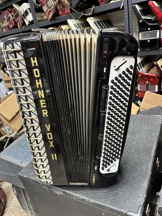 Acordeon Hohner Atlantic IVN deluxe cu 120 de basi