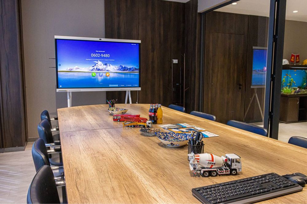 Сдаётся 2 этаж здания, под офисы, бизнес, без риелторов, Янги сергели