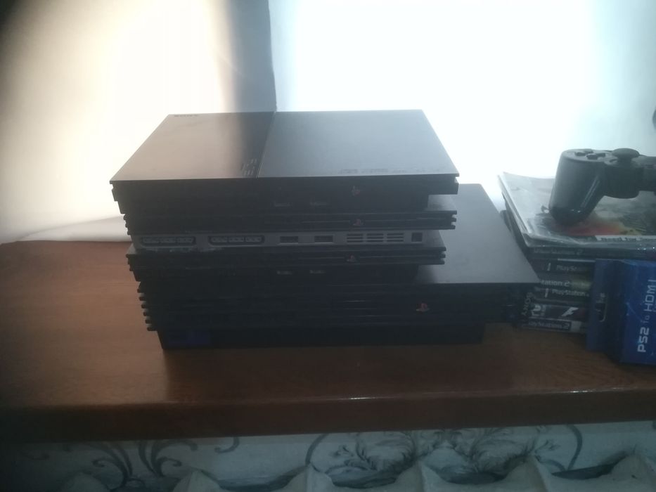 PlayStation2 Slim, Fat сотилади.