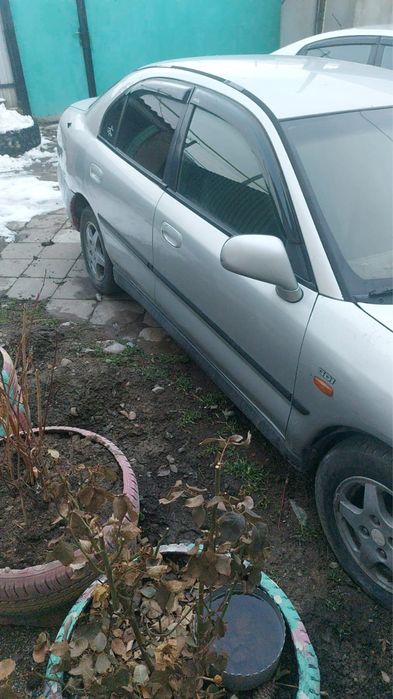 Продается машина можете звонит вечером