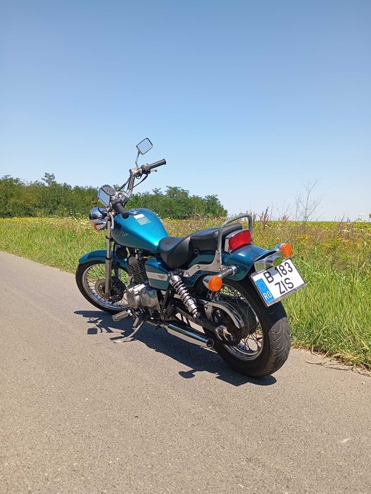 Motocicleta Honda Rebel 125