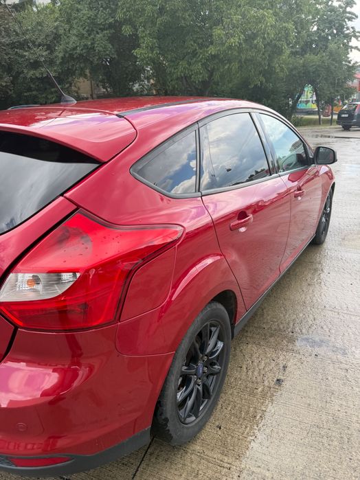 FORD Focus 2011 — imagine 3