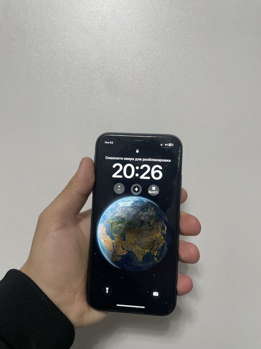 Продам iPhone 11 64gb