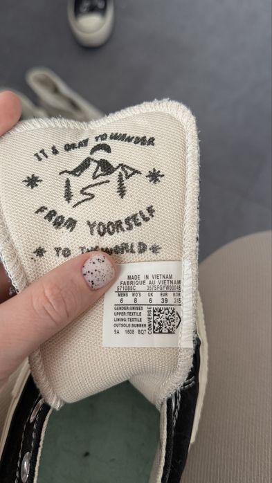 Продам кеды конверс