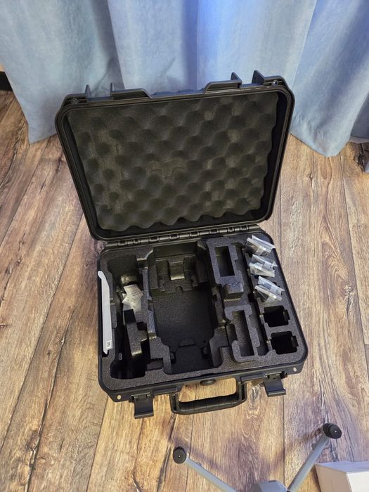Квадрокоптер DJI Matrice 4T