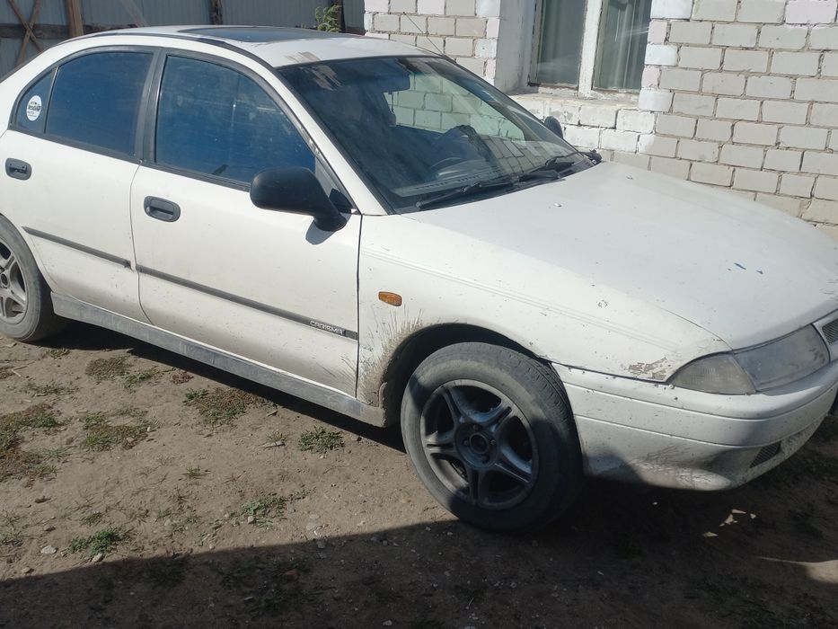 Mitsubishi carisma