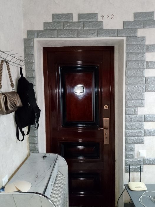 Продается 1 комнатная студия.