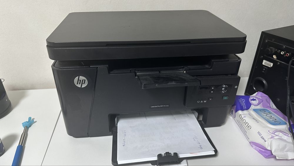 Продам принтер HP LaserJet Pro MFP M125а