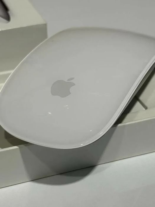 Мышь Apple Magic Mouse - White Multi-Touch Surface