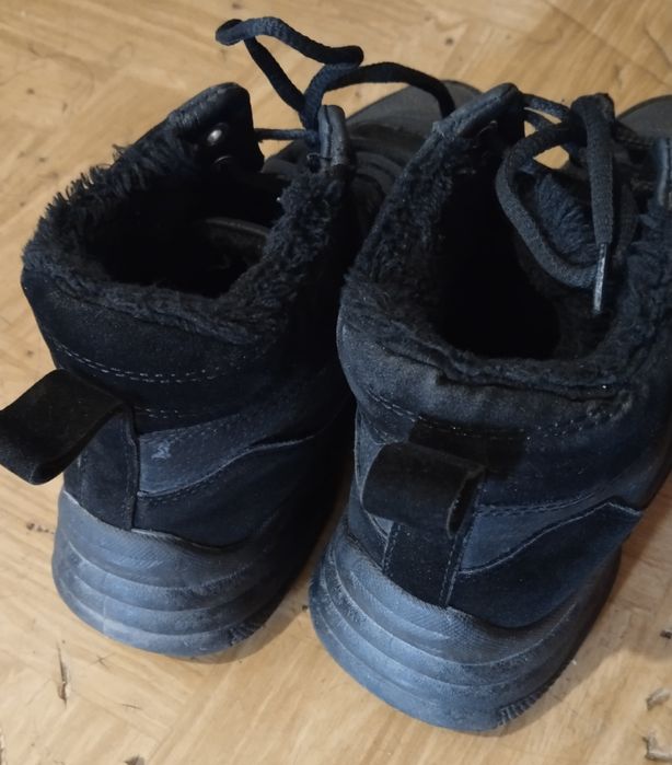 Продам обувь на мальчика