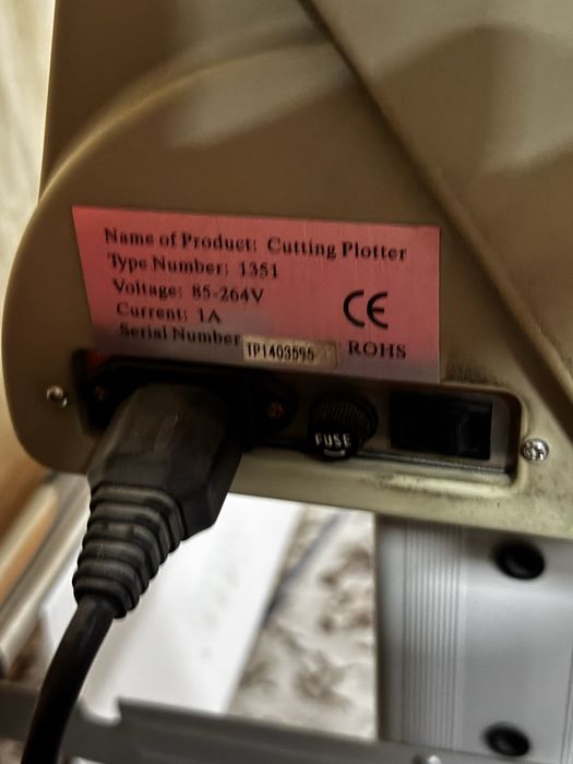 Плоттерная резка Продается